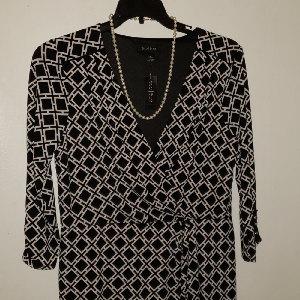 Just lovely business or play attire size 14